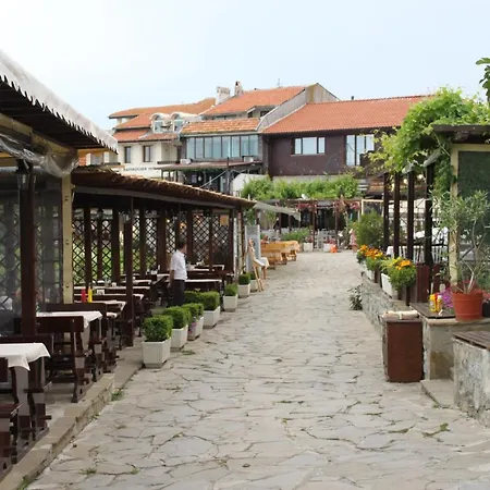 Apartament Abelia Regina *