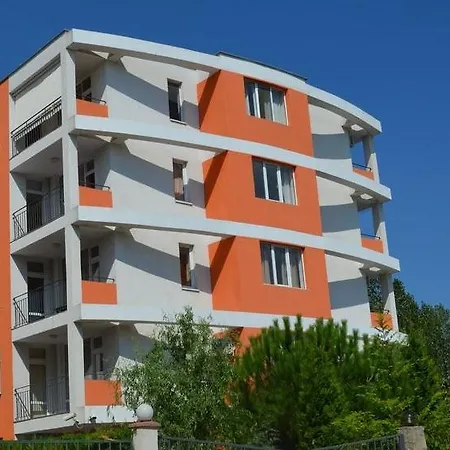 Abelia Regina Slantschew brjag