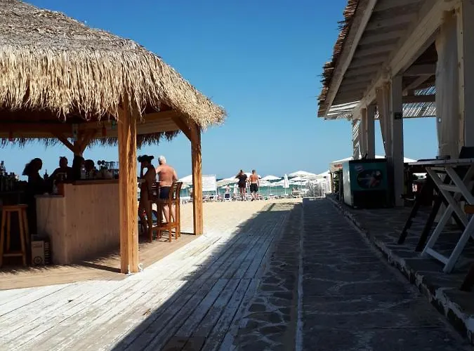 Апартаменты Abelia Regina *